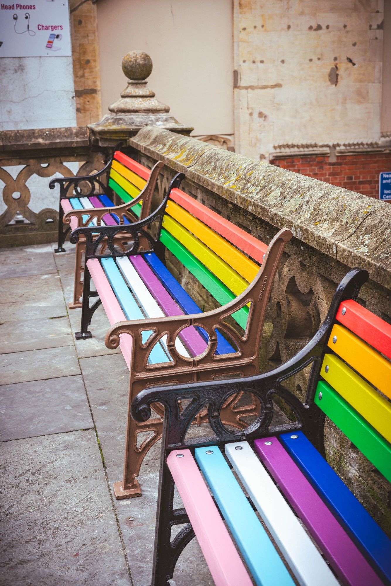 https://www.lincolnbig.co.uk/assets/images/common/Pride_Benches.jpg